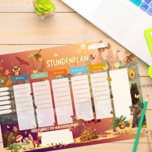 Timetable for children with forest friends on their desk — Crealumi Forest Crinkles